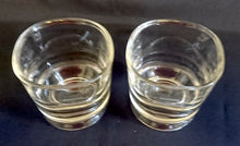 Lade das Bild in den Galerie-Viewer, 2er Set WHISKEY~ WHISKY~ GETRÄNKEGLÄSER - Hartglas, Aufschrift Philips Sonicare mattiert Motiv Dekor
