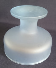 Lade das Bild in den Galerie-Viewer, EISBECHER ~SCHALE - Hartglas, Partyfarbende Moderne Einfärbiges Motiv Dekor (Blau)
