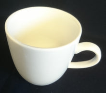 Lade das Bild in den Galerie-Viewer, 2er Set 2er KAFFEEGEDECKE - Porzellan, Einfärbiges Gastronomisches Motiv Dekor
