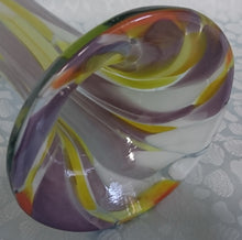 Lade das Bild in den Galerie-Viewer, BLUMENVASE - Hartglas, Murano Art Abstrakt Senkrechte Schleier Motiv Dekor
