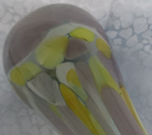 Lade das Bild in den Galerie-Viewer, BLUMENVASE - Hartglas, Murano Art Abstrakt Senkrechte Schleier Motiv Dekor
