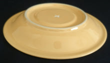 Lade das Bild in den Galerie-Viewer, 2er Set UNTERTASSEN - Keramik / Steingut, Modernes Gelb Einfärbiges Motiv Dekor
