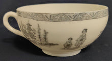 Lade das Bild in den Galerie-Viewer, KAFFEETASSE - Porzellan, Flora Landschaft Baum Bäume Pflanzen Abstrakt Motiv Dekor
