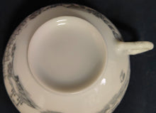 Lade das Bild in den Galerie-Viewer, KAFFEETASSE - Porzellan, Flora Landschaft Baum Bäume Pflanzen Abstrakt Motiv Dekor
