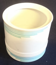 Lade das Bild in den Galerie-Viewer, ZUCKERDOSE OHNE DECKEL "Friesland" - Porzellan, Abstraktes Geometrisches Linien Dekor
