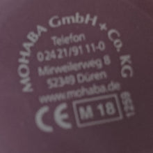 Lade das Bild in den Galerie-Viewer, GLÜHWEINTASSE - Keramik / Steingut, Weihnachtsmarkt Frankfurt Stadt der Könige &amp; Kaiser Römer Baum Schlitten Mann Motiv Dekor
