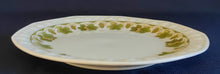 Lade das Bild in den Galerie-Viewer, KLEINER DESSERTTELLER - Porzellan, Flora Weinblätter Blatt Trauben Früchte Relief Motiv Dekor
