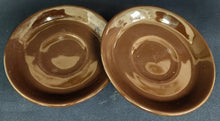 Lade das Bild in den Galerie-Viewer, 2er Set ESPRESSO UNTERTASSEN - Keramik / Steingut, Einfärbiges Braunes Motiv Dekor
