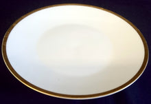 Lade das Bild in den Galerie-Viewer, 2er Set DESSERTTELLER - Porzellan, Goldrand Klassisch Motiv Dekor
