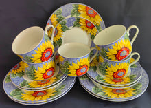 Lade das Bild in den Galerie-Viewer, KAFFEETASSE - Porzellan, Flora Sommer Sonnenblumen Blüten Motiv Dekor
