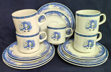 Lade das Bild in den Galerie-Viewer, 2er Set 3er KAFFEEGEDECKE - Porzellan, Advent Weihnachten Winter Schnee Baum Bäume Rand Symbole Motiv Dekor
