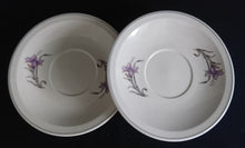 Lade das Bild in den Galerie-Viewer, 2er Set KAFFEEGEDECK - Keramik / Steingut, Flora Lilien Blumenblüten Pflanzen Motiv Dekor
