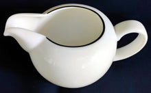 Lade das Bild in den Galerie-Viewer, 21 Teiliges KAFFEESERVICE - Porzellan, Platin Oberer Linien Rand Motiv Dekor
