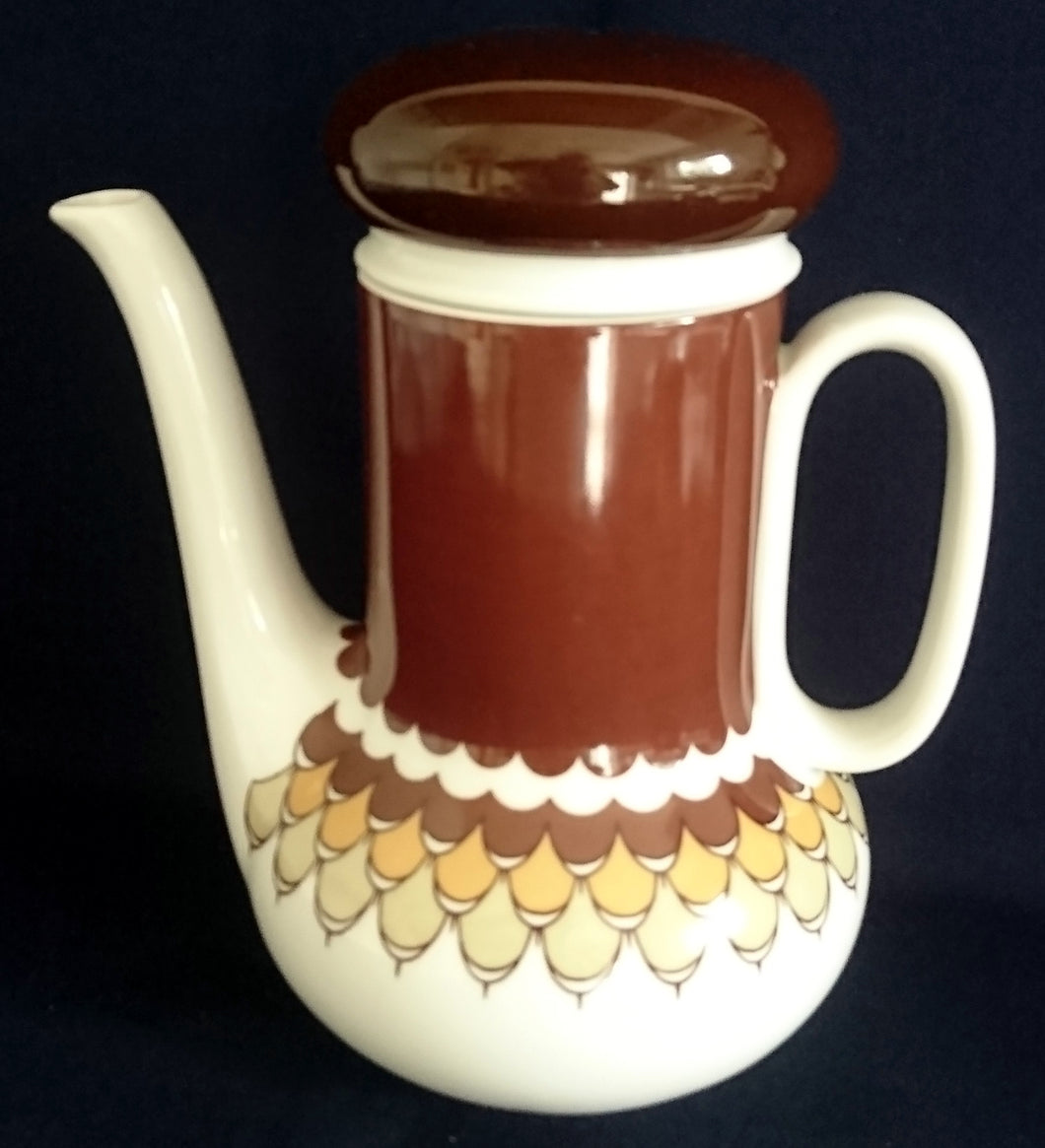 KAFFEEKANNE MIT DECKEL - Porzellan, Geometrisches Abstraktes Wellen Zeichen Motiv Dekor (BC)