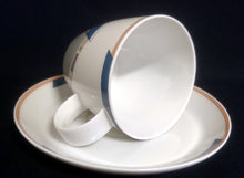 Lade das Bild in den Galerie-Viewer, KAFFEETASSE "York Cubic" - Porzellan, Abstrakt Geometrisches Balken Rechteck Geschwungene Streifen Motiv Dekor
