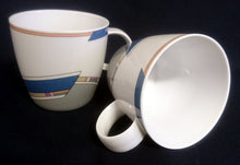 Lade das Bild in den Galerie-Viewer, 2er KAFFEEGEDECK "York Cubic" - Porzellan, Abstrakt Geometrisches Balken Rechteck Geschwungene Streifen Motiv Dekor
