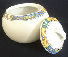 Lade das Bild in den Galerie-Viewer, 3er Set MILCHKÄNNCHEN &amp;  ZUCKERDOSE MIT DECKEL - Porzellan, Abstrakt Symbole Zeichen Geometrisches Motiv Dekor
