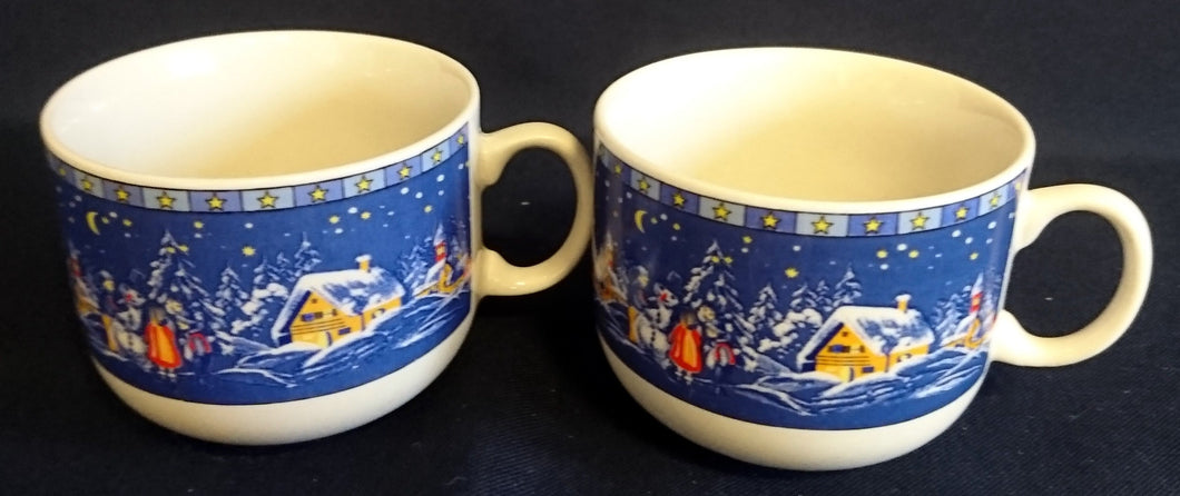 2er Set KAFFEETASSEN - Porzellan, Weihnachten Advent Schnee Dorf Haus Tannenbaum Sterne Motiv Dekor, Wellco Design