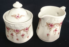 Lade das Bild in den Galerie-Viewer, 23 Teiliges KAFFEESERVICE - Porzellan, Flora Blumenblüten Pflanzen Relief Motiv Dekor
