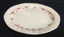 Lade das Bild in den Galerie-Viewer, 2er Set 3er KAFFEEGEDECKE - Porzellan, Flora Blumenblüten Pflanzen Relief Motiv Dekor
