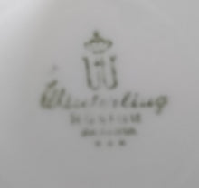 Lade das Bild in den Galerie-Viewer, 23 Teiliges KAFFEESERVICE - Porzellan, Flora Blumenblüten Pflanzen Relief Motiv Dekor
