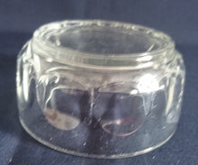 Lade das Bild in den Galerie-Viewer, SALATSCHALE - Hartglas, Klassisch Waben Glas Dekor
