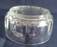 Lade das Bild in den Galerie-Viewer, 2er Set SALATSCHALEN - Hartglas, Klassisch Waben Glas Dekor
