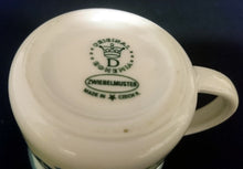 Lade das Bild in den Galerie-Viewer, MOCCATASSE - Porzellan, Zwiebelmuster Motiv Dekorrand, 1.Wahl
