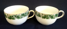 Lade das Bild in den Galerie-Viewer, 2er Set KAFFEETASSEN - Porzellan, Blatt Blätter Abstrakt Symbollinien Motiv Goldrand Dekor
