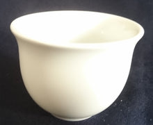 Lade das Bild in den Galerie-Viewer, DIPSCHÄLCHEN - Porzellan, Einfärbiges Klassisch Form Dekor
