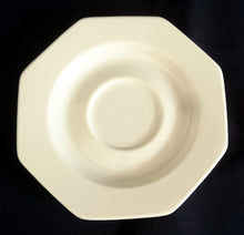 Lade das Bild in den Galerie-Viewer, 2er Set UNTERTASSEN - Porzellan, Hotel / Gastronomie Einfärbiges Dekor
