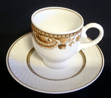 Lade das Bild in den Galerie-Viewer, 2er MOCCAGEDECK "Friesland Atlantis" - Porzellan, Goldrand Abstrakt Muschel Fisch Schuppen Relief Dekor
