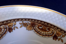 Lade das Bild in den Galerie-Viewer, BEILAGENSCHALE "Friesland Atlantis" - Porzellan, Goldrand Abstrakt Muschel Fisch Schuppen Relief Dekor
