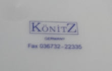 Lade das Bild in den Galerie-Viewer, 3er TEEGEDECK - Porzellan, Haus Kinder Fahrrad Schneemann Linien Randdekor
