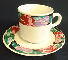 Lade das Bild in den Galerie-Viewer, KAFFEETASSE - Porzellan, Modern Blumenrand Motiv Dekor
