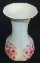 Lade das Bild in den Galerie-Viewer, BLUMENVASE - Porzellan, Goldrand Blüten Dekor
