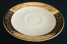 Lade das Bild in den Galerie-Viewer, 2er KAFFEEGEDECK - Porzellan, Goldrand Breit Abstrakt Geometrisch Pflanzen Flora Motiv Dekor
