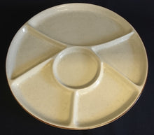 Lade das Bild in den Galerie-Viewer, FONDUETELLER (6 Kammer) - Keramik / Steingut, Gesprenkelt Dekorrand mBE
