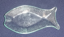 Lade das Bild in den Galerie-Viewer, 6er Set ABLAGESCHÄLCHEN - Hartglas, Klares Fischform Dekor
