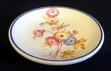 Lade das Bild in den Galerie-Viewer, ABLAGESCHÄLCHEN - Keramik / Steingut, Blumen Blüten Rand Dekor
