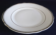 Lade das Bild in den Galerie-Viewer, 2er Set DESSERTTELLER - Porzellan, Mehrfacher Goldränder Gewölbter Dekor
