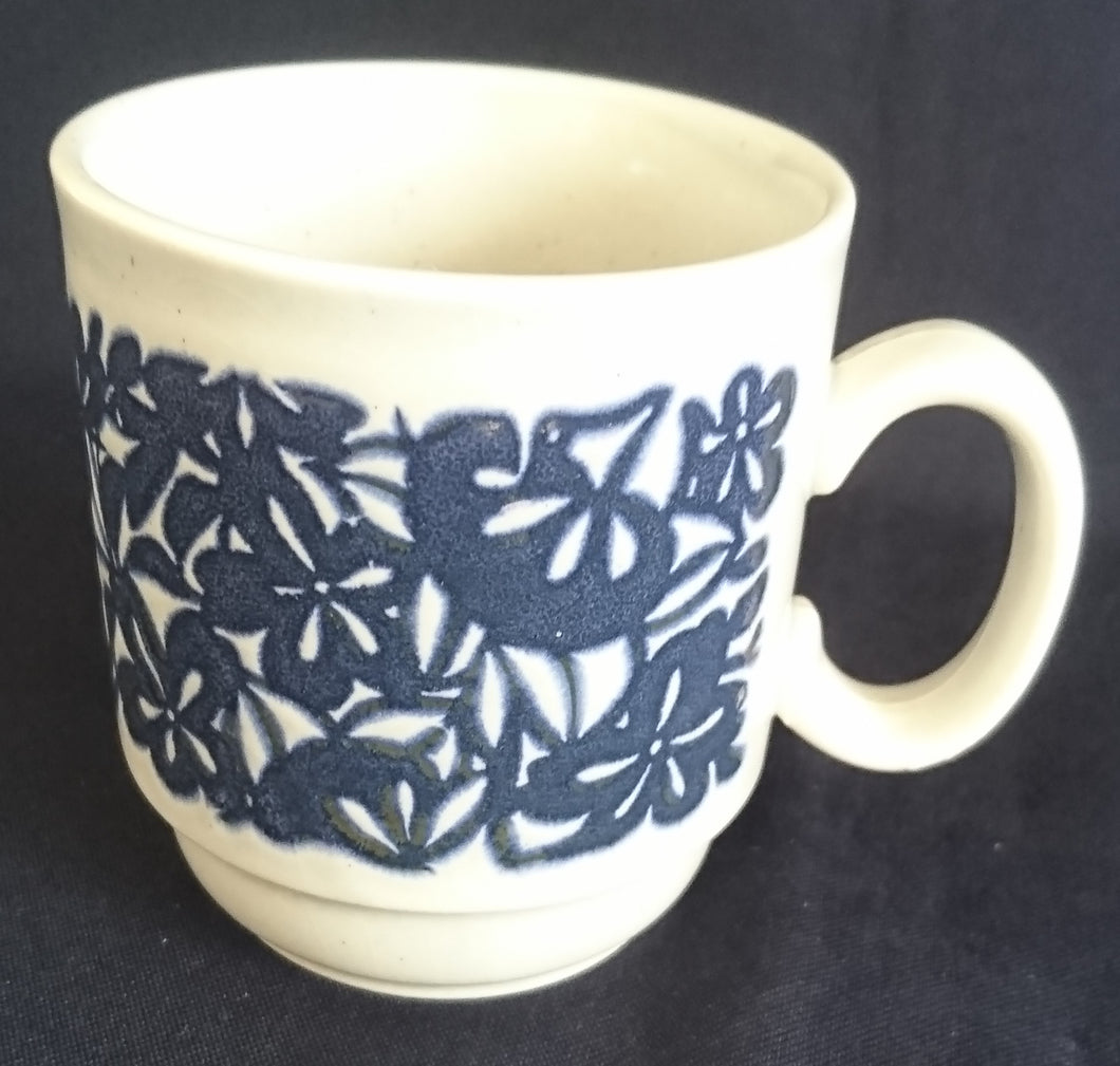 KAFFEETASSE - Keramik / Steingut, Abstraktes Geometrisches Blumenwiesen Blüten Dekor