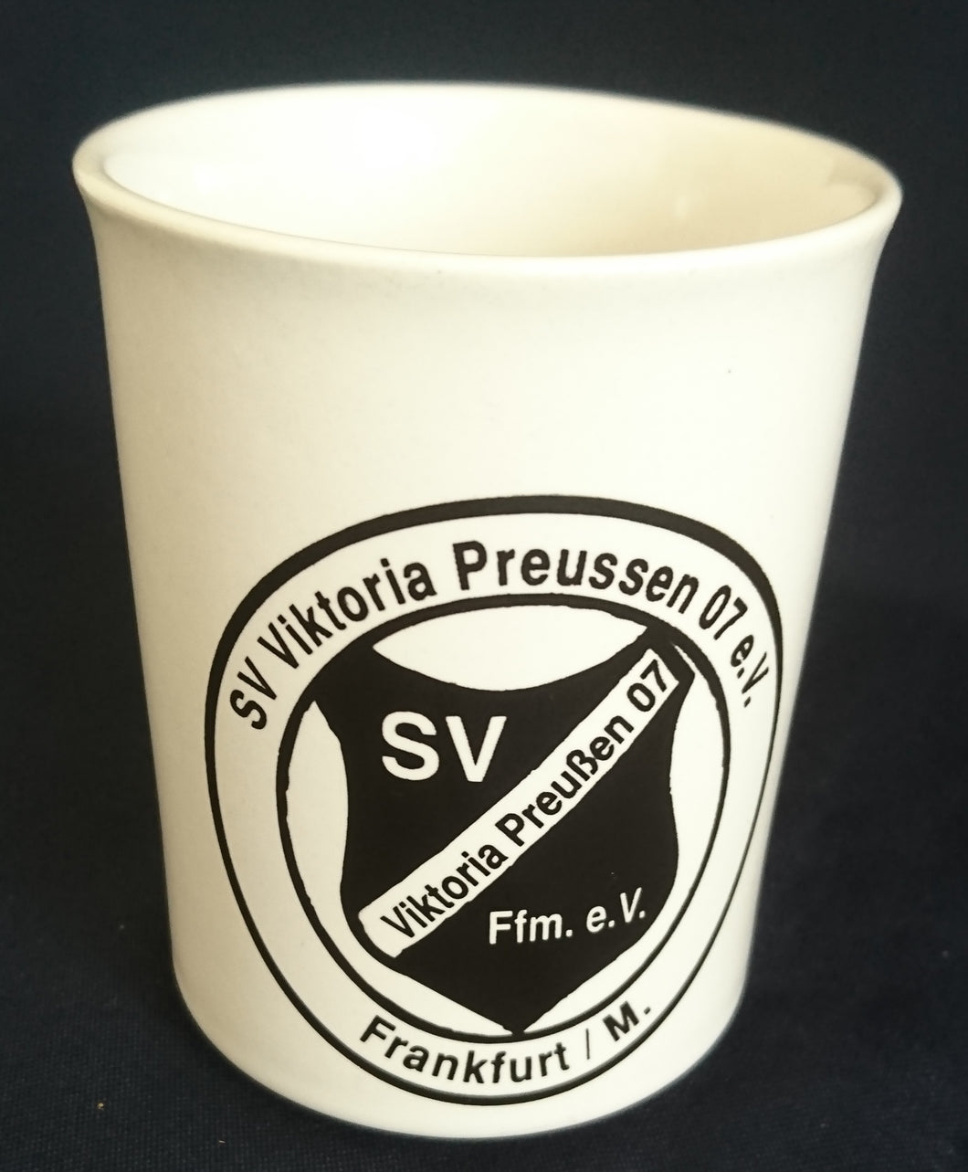 KAFFEETASSE - Keramik / Steingut, Fußball Club Wappen Schriftzug 