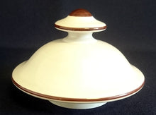 Lade das Bild in den Galerie-Viewer, BEHÄLTERDECKEL - Porzellan, Kreis Linien Rand Motiv Dekor
