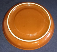 Lade das Bild in den Galerie-Viewer, 2er Set UNTERTASSEN - Porzellan, Klassisch Dekorrand - EUER MARKT
