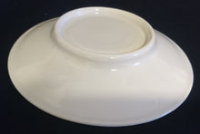 Lade das Bild in den Galerie-Viewer, UNTERTASSE - Porzellan, Zweifacher Goldrand Dekor
