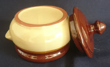 Lade das Bild in den Galerie-Viewer, ZUCKERDOSE MIT DECKEL - Keramik / Steingut, Klassisch Streifen Dekor
