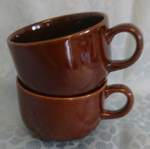 Lade das Bild in den Galerie-Viewer, KAFFEETASSE &quot;Friesland&quot; - Keramik / Steingut, Einfärbiges Dekor
