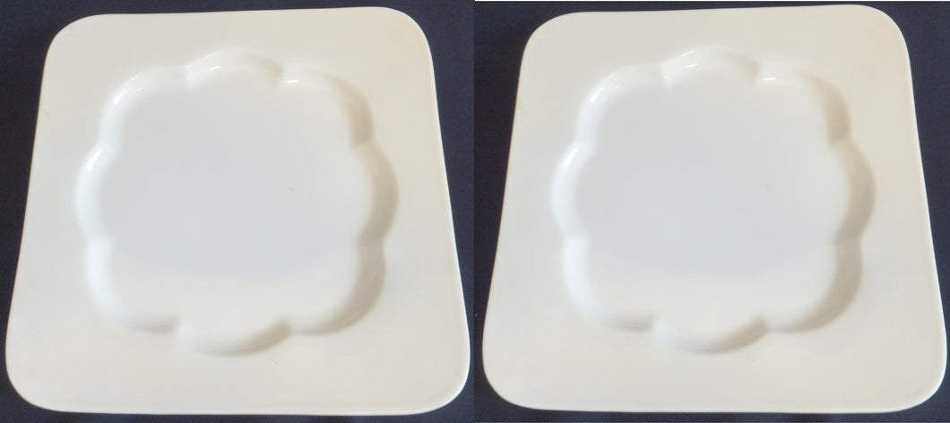 2er Set SPEISETELLER - Keramik / Steingut, Quadratische Blütenartige Form