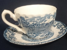 Lade das Bild in den Galerie-Viewer, 2er KAFFEEGEDECK &quot;Country Life&quot; - Keramik / Steingut (Fine Staffordshire Ware), Englisches Landleben Scenen Motiv Dekor, Hand graviert
